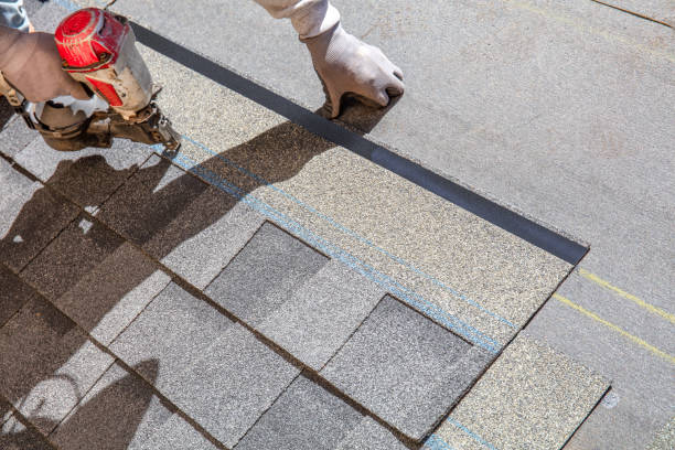 Best Emergency Roof Repair  in Mequon, WI